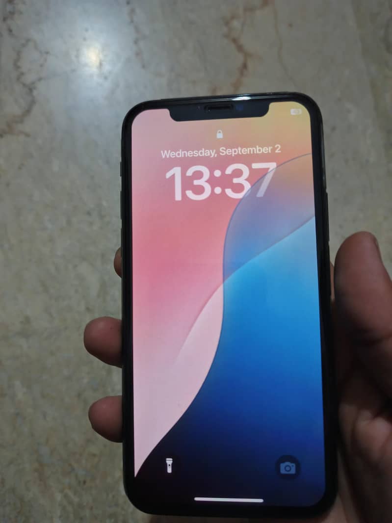 Apple iPhone 11 Pro 2