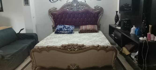 premium quality wooden bed for sale in excellent condition