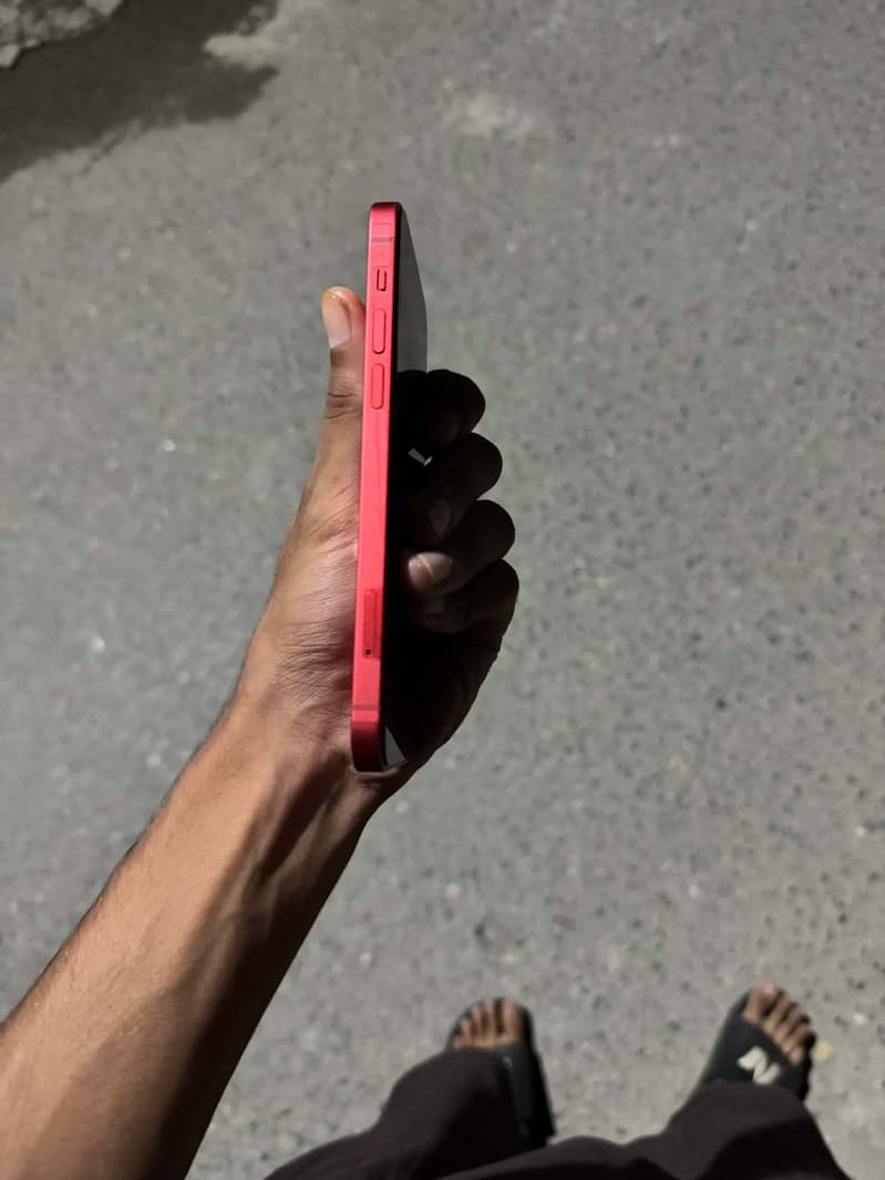Apple iPhone 12 1