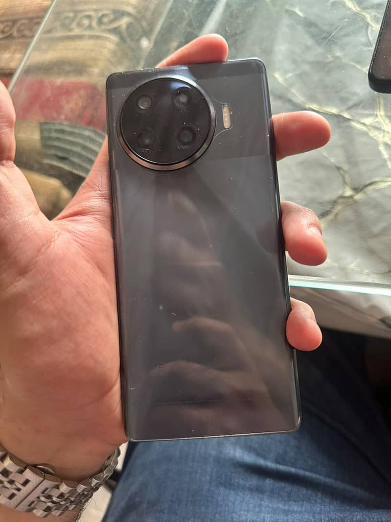Tecno spark 20 Pro plus 1