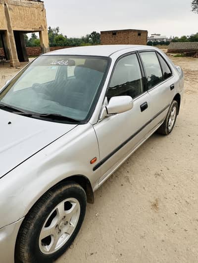 Honda Civic EXi 2002