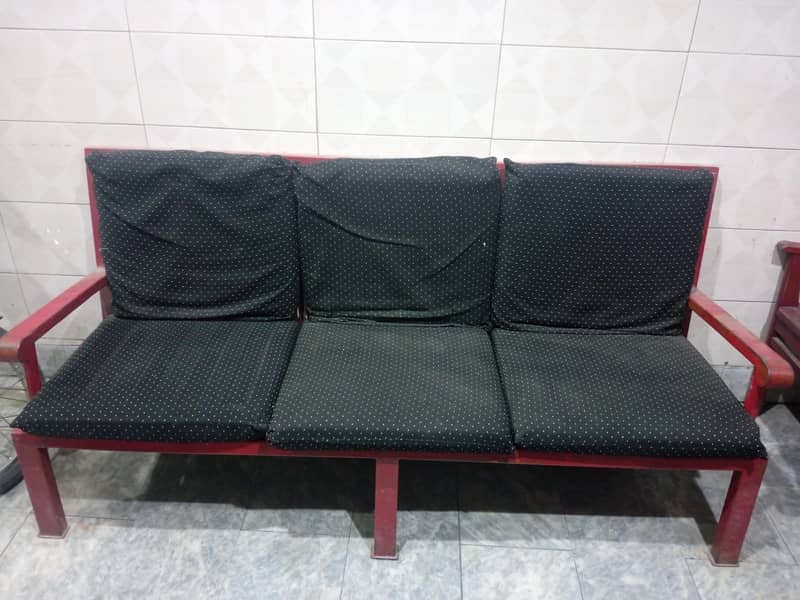 iron sofas 1