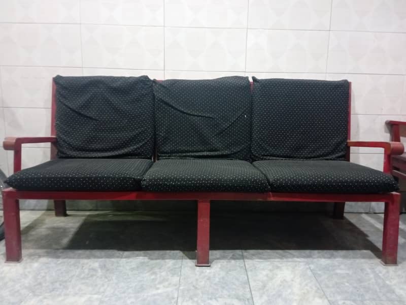 iron sofas 3