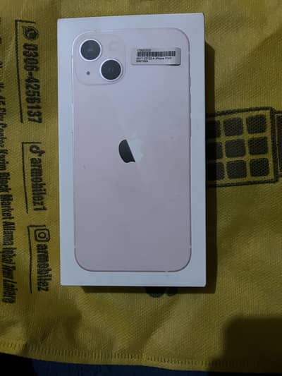 Apple iPhone 13