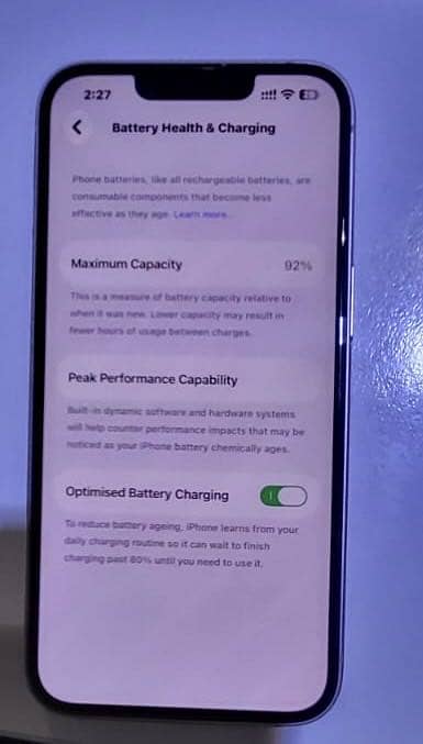 Apple iPhone 13 9