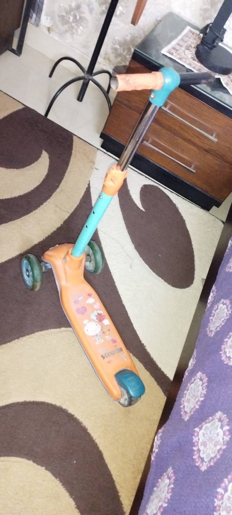Scooty 0
