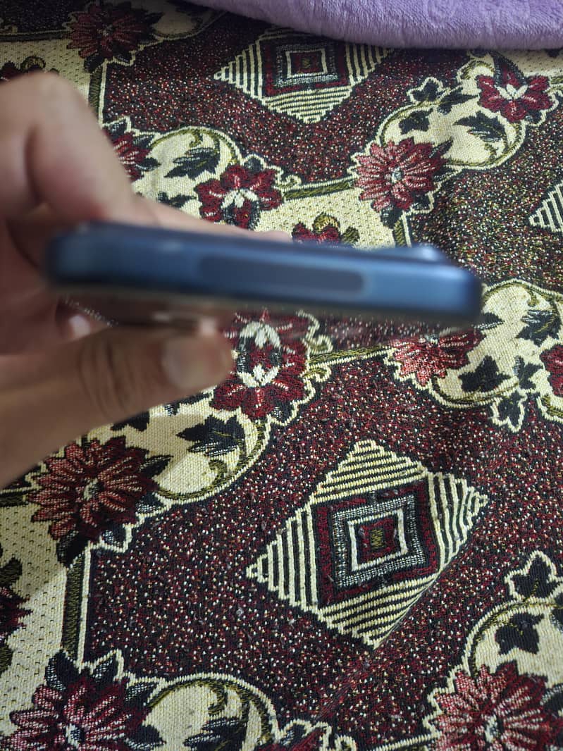 Apple iPhone 17 Pro Max 1