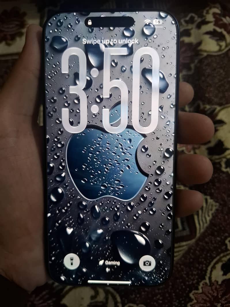 Apple iPhone 17 Pro Max 4