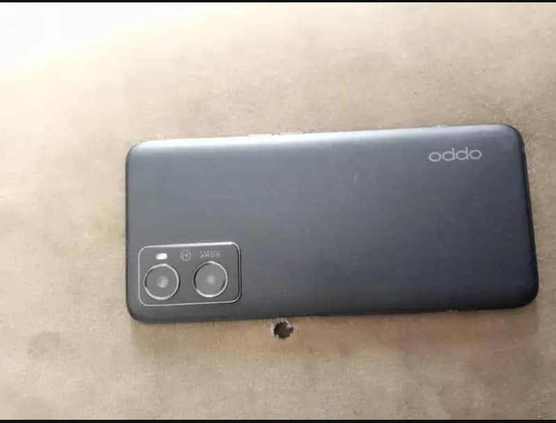 OPPO A96 0