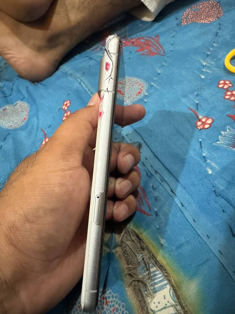 Google Pixel 7 5