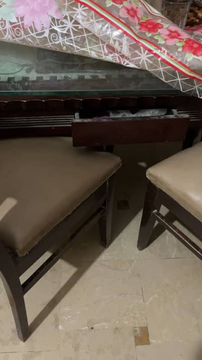 Dinning table