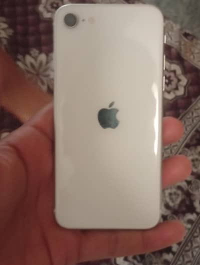 Apple iPhone SE