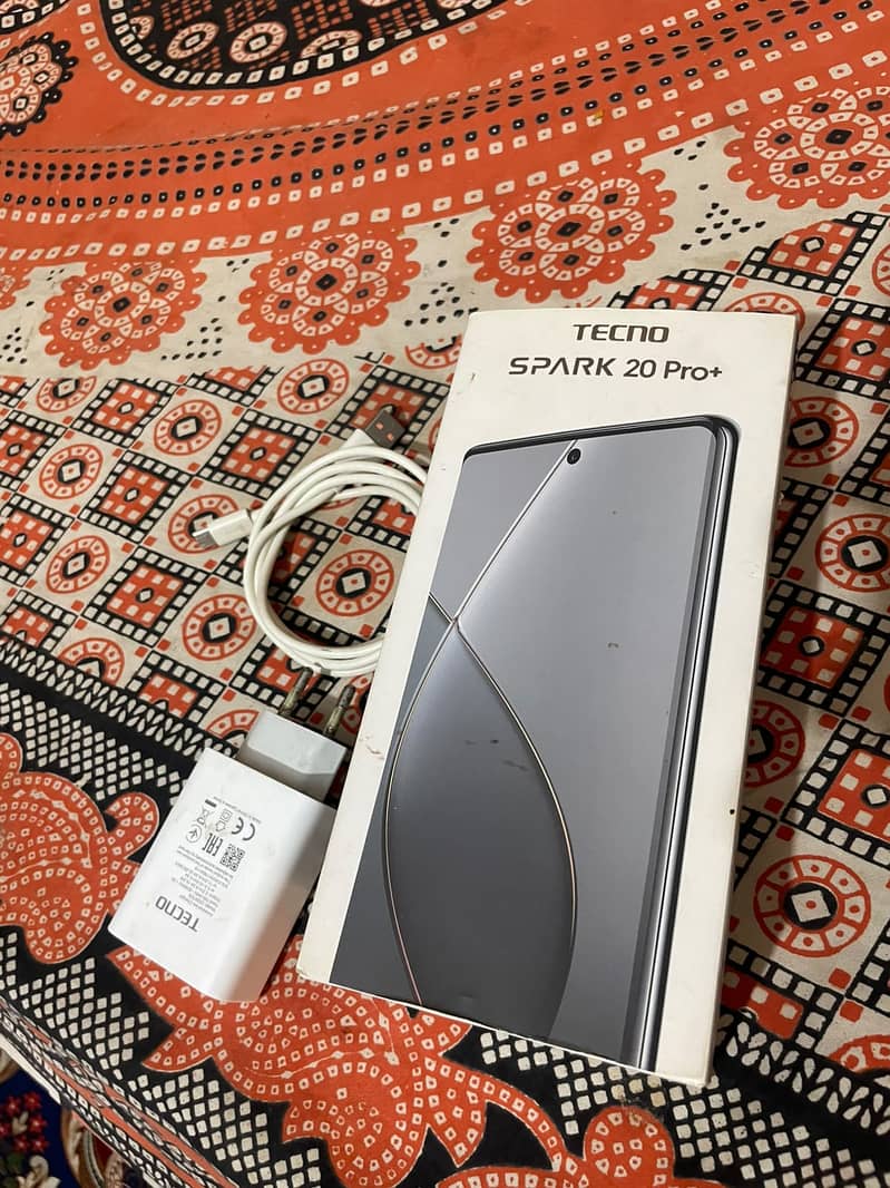 Tecno Spark 20 Pro Plus 6