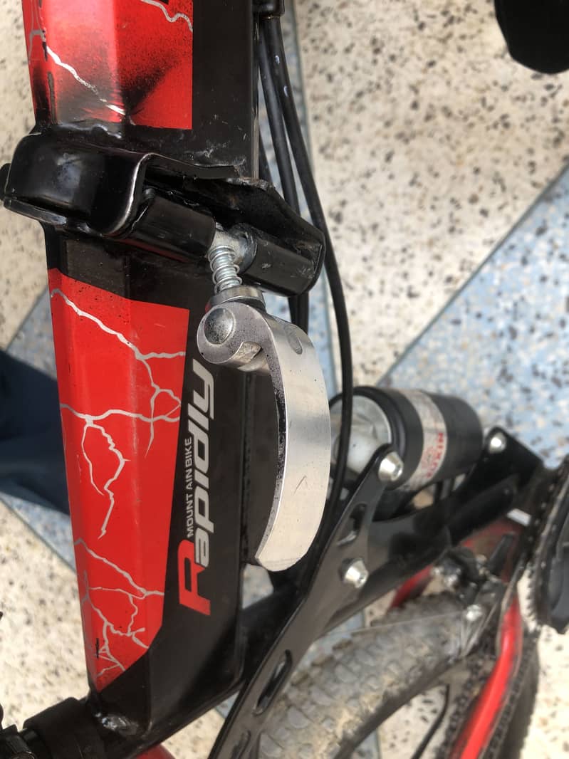 Folding mountain bicycle 3