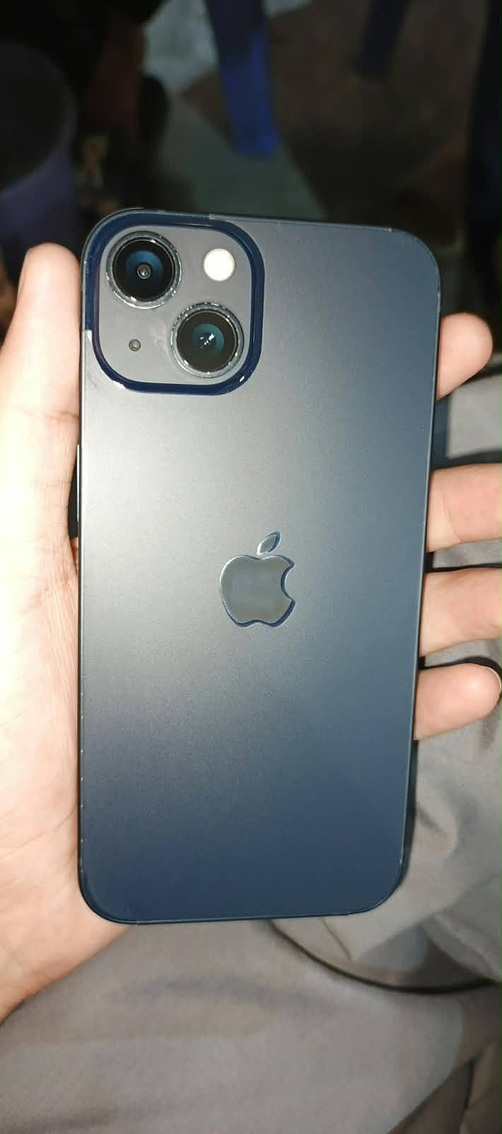 Apple iPhone 13 0