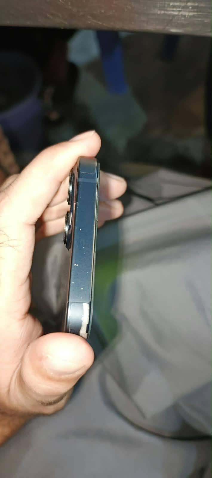 Apple iPhone 13 2