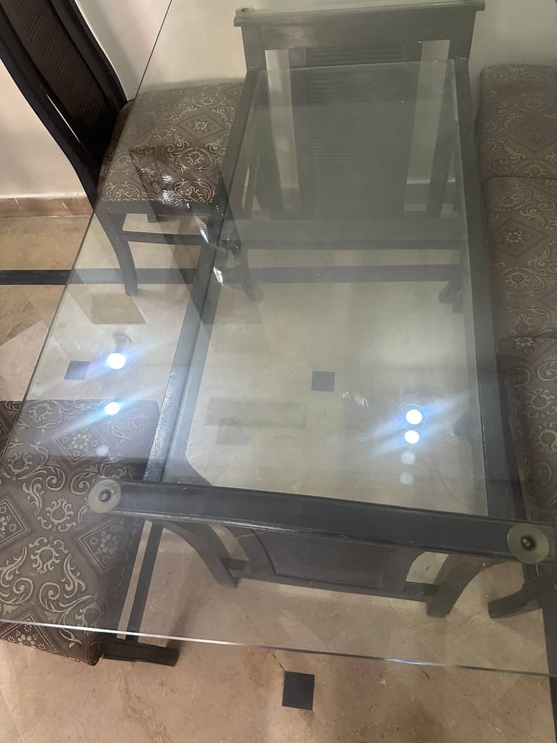Dining table / 6 Seater Dining 2