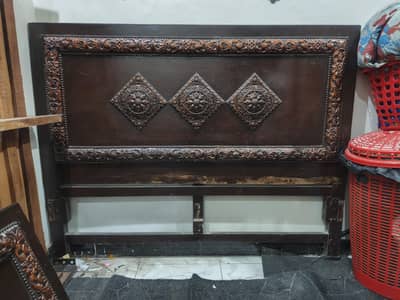 Double bed with side tables