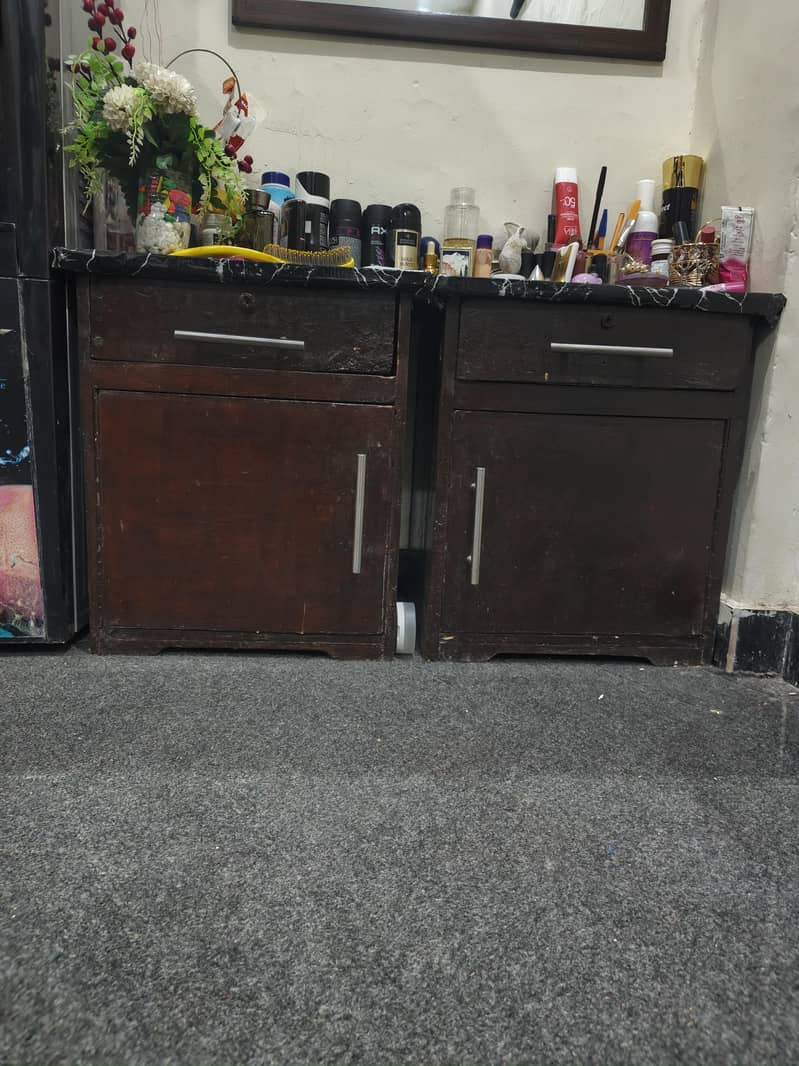 Double bed with side tables 10