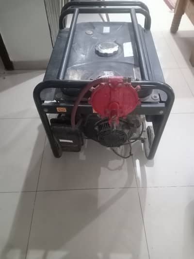 : Generator for Sale – Excellent Condition