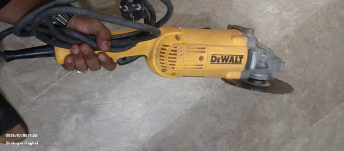 dewalt company. 10 by 10 condition. .