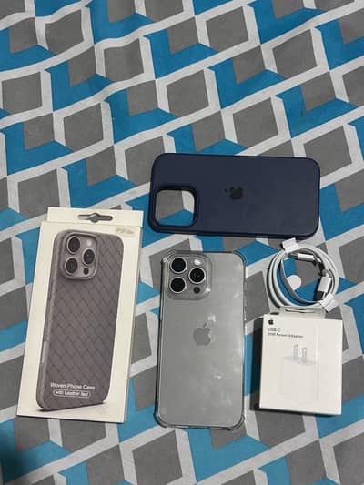 Apple 15 Pro Max | 256 GB Rom | Natural Titanium