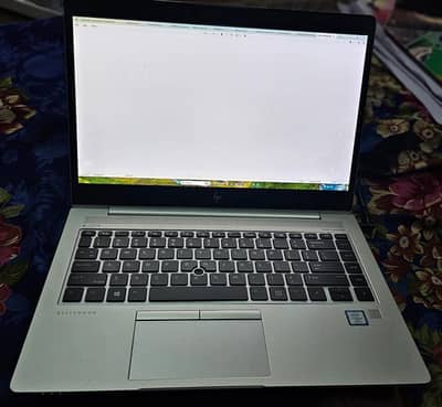 hp laptop G6 i5 8th gen