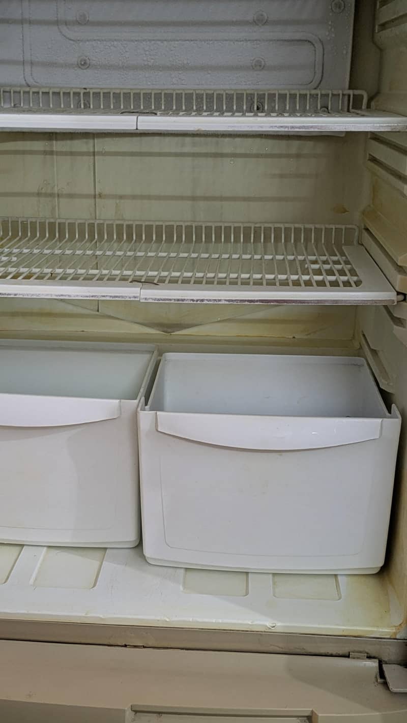PEL refrigerator 2