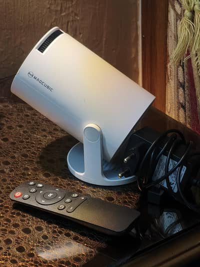 Magcubic Original Projector