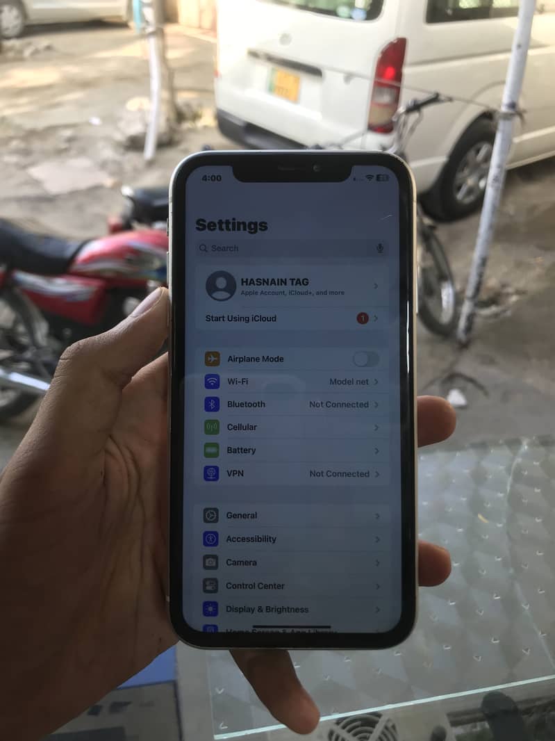 Apple iPhone XR 2