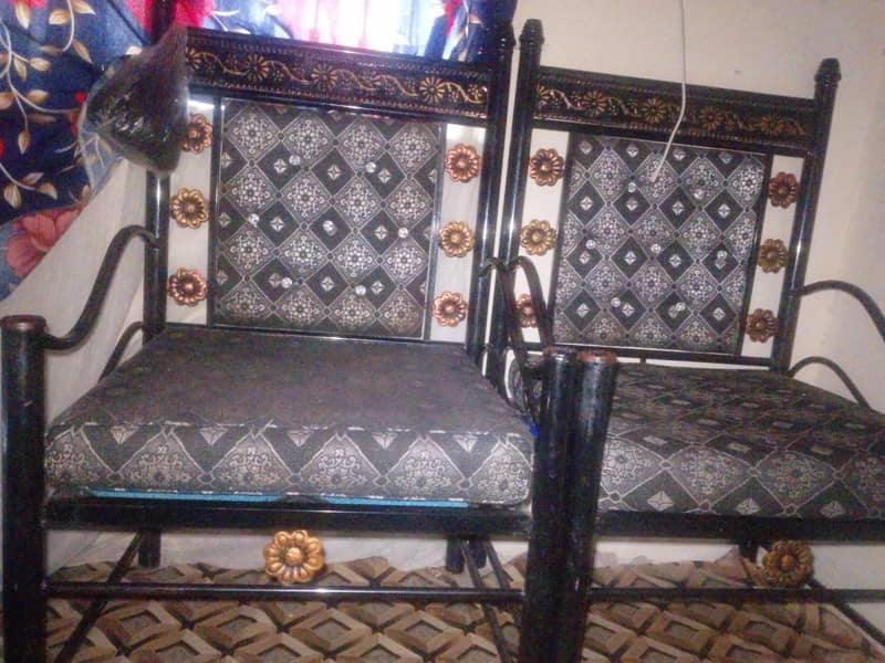 sall chairs 2