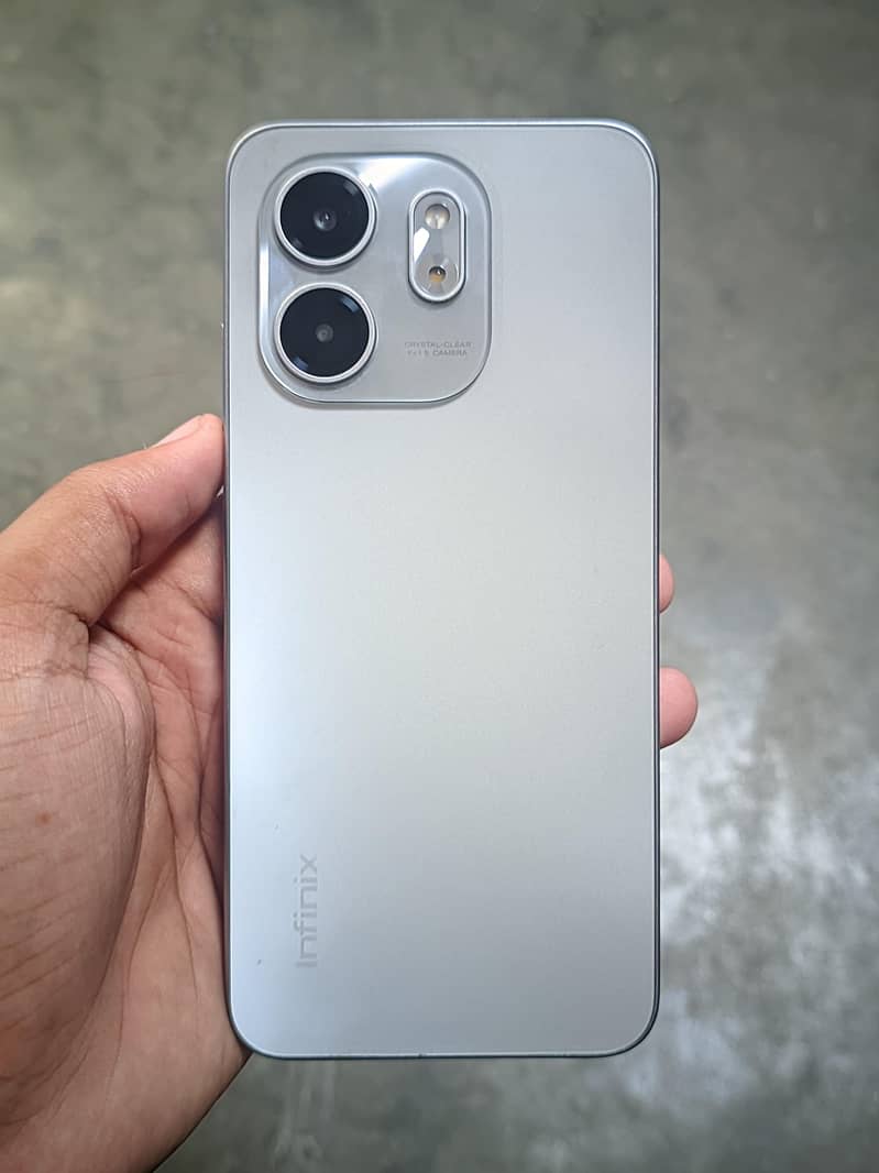 Infinix Smart 9 6