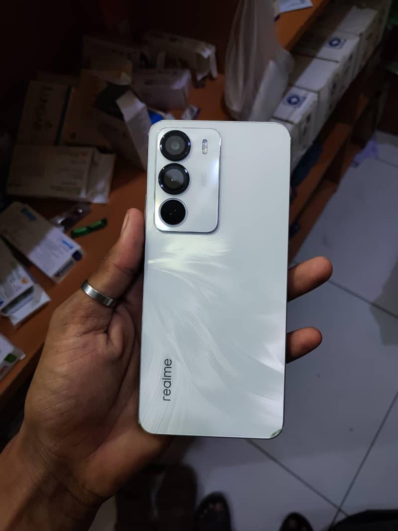 Realme C71 0