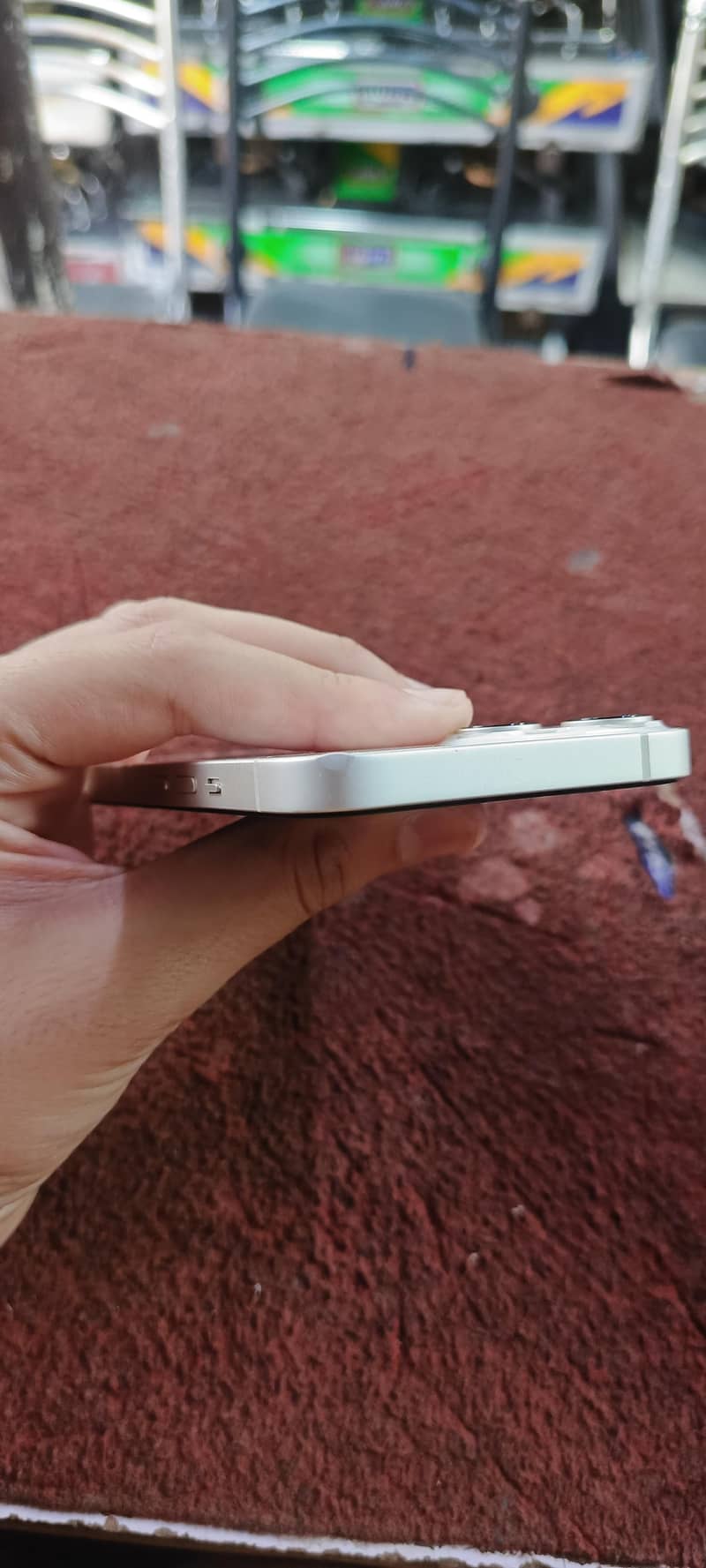 Apple iPhone 13 3