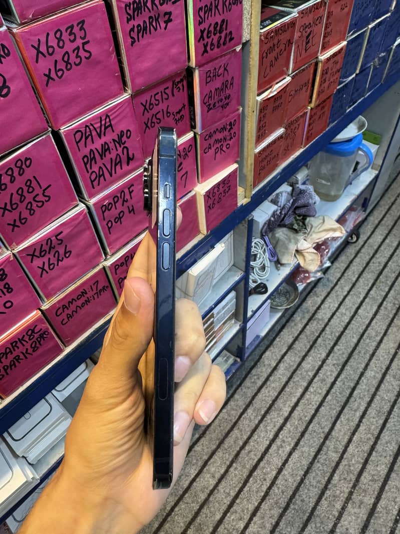 Apple iPhone 14 plus 2