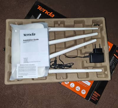 Tenda F6 router
