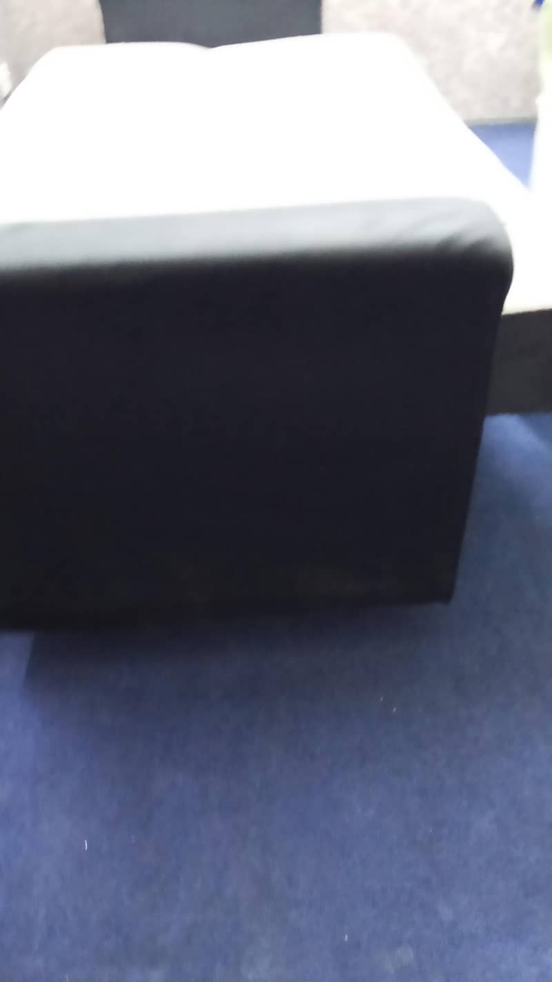 Sofa cumbed 5