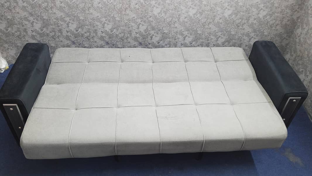 Sofa cumbed 8