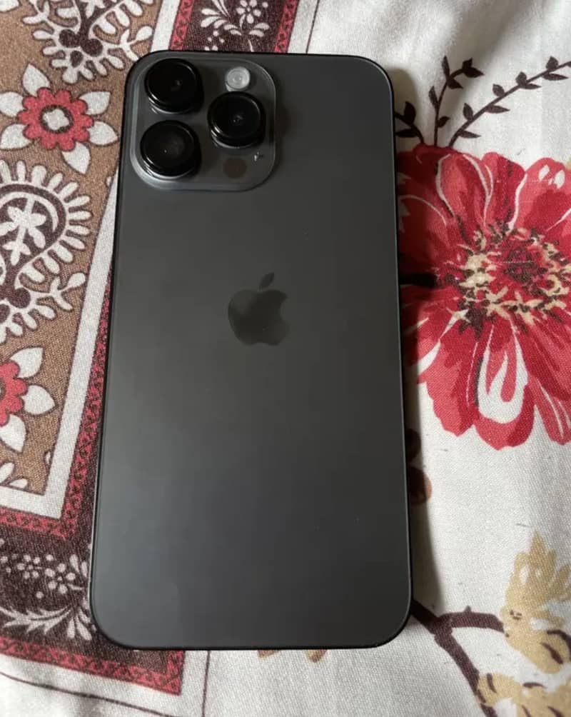 Apple iPhone 14 Pro Max 0