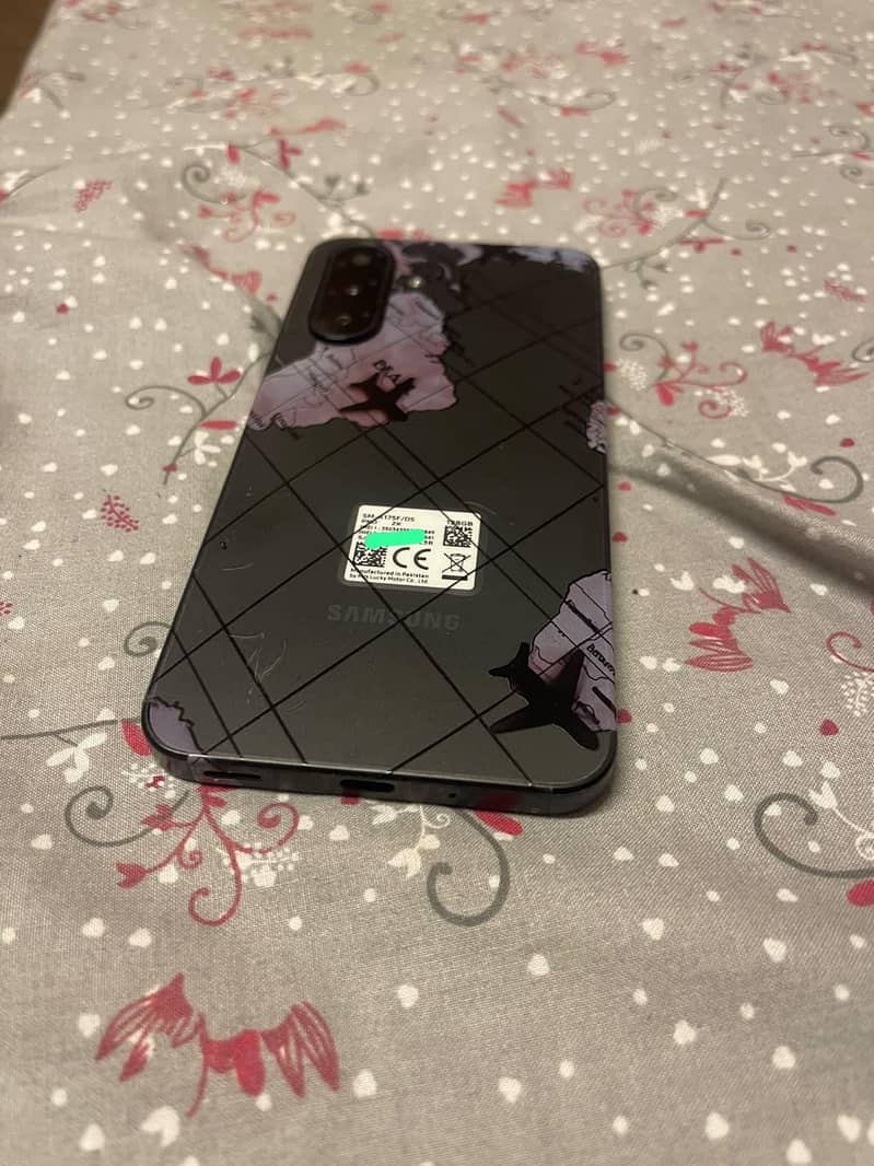 Samsung a17 8