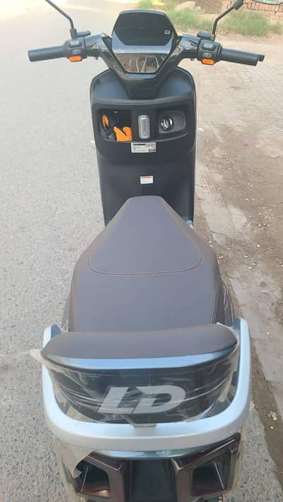LD F71S ELECTRIC BIKE