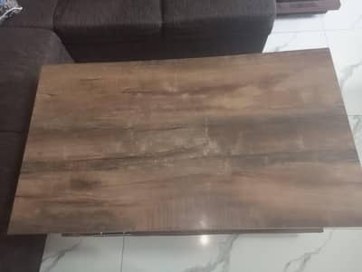 wooden style table