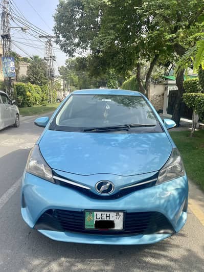 Toyota Vitz 2014