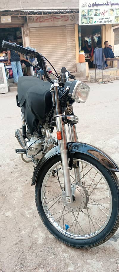 crown lifan ha unique 2025 pr convert hai