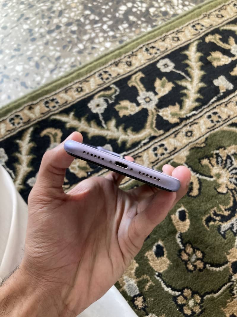 Apple iPhone 11 1