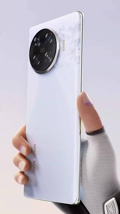 Tecno Spark 20pro plus 0