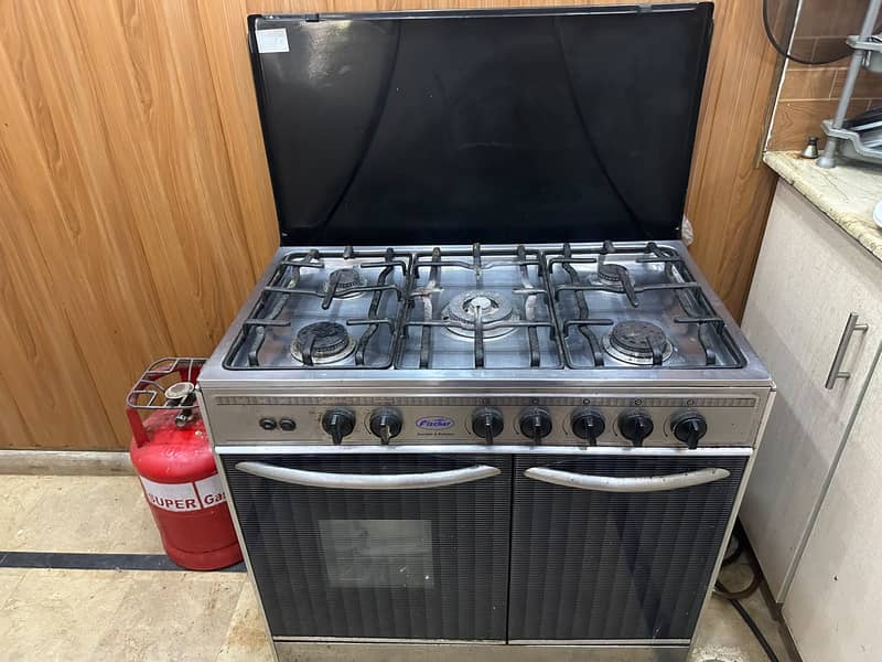 Cooking Range / Oven 1