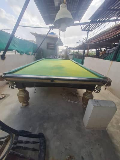 snooker table