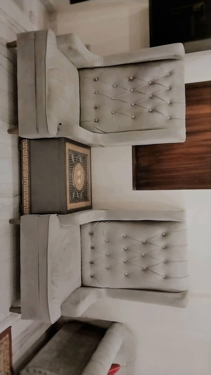 sofa set 0
