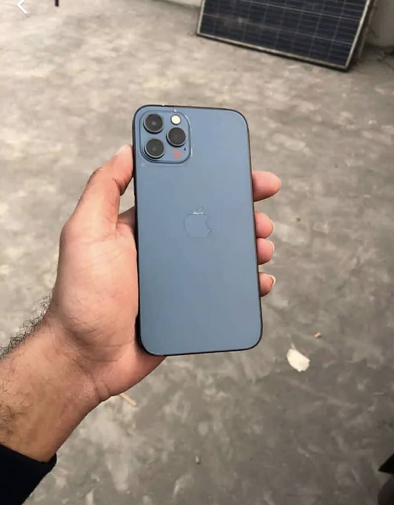 Apple iPhone 12 Pro 1